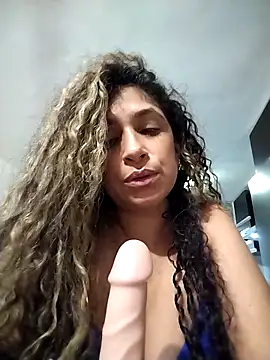 divabella_'s cam snapshot