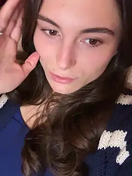 SophiiaStarr live sex cam