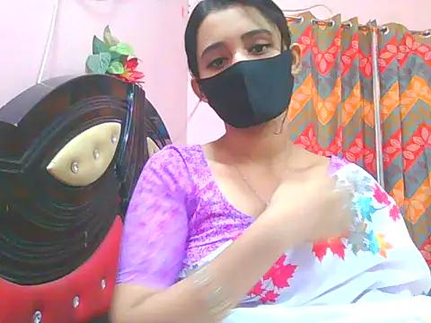 Silver_Queen07's cam snapshot