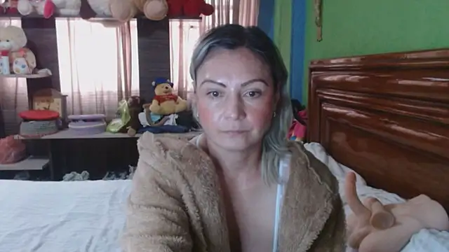 _Charlize_theron_'s cam snapshot