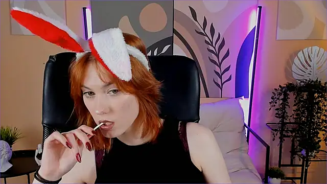 SierraHarper's cam snapshot