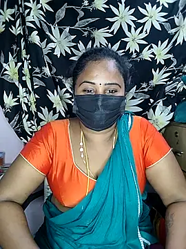 Tamil_devagi's cam snapshot