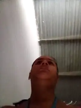 Andreita_95's cam snapshot