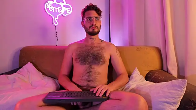 axel_giracr's cam snapshot