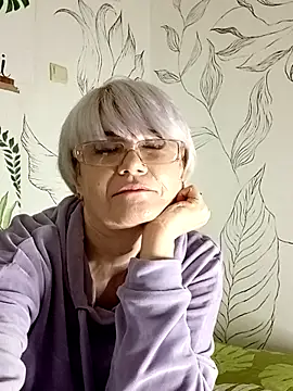 Catty_Lady's cam snapshot