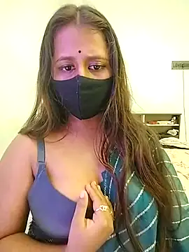 LoveLy-Soneya's cam snapshot