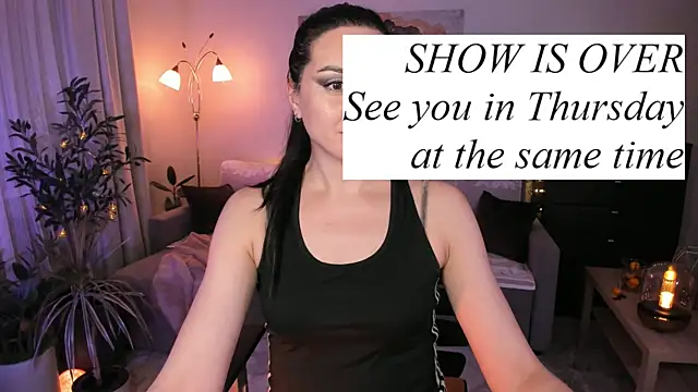 Viki_Bellson's cam snapshot