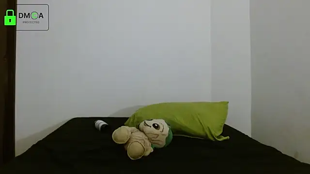 amantinaBOOBS's cam snapshot