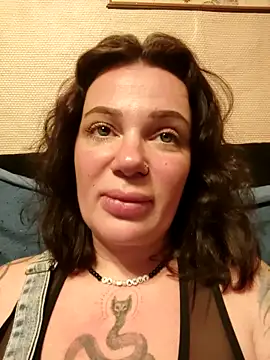 EllieOz's cam snapshot