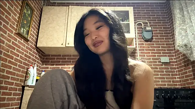 EmmaLeexth's cam snapshot