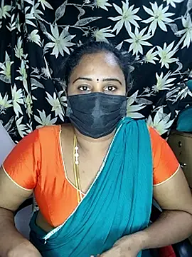 Tamil_devagi live sex cam