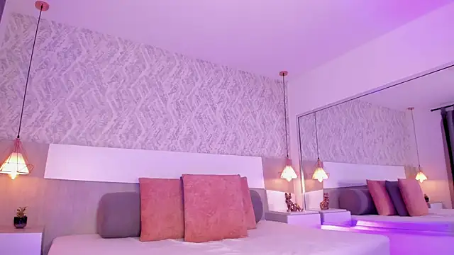 AishaPeyton's cam snapshot