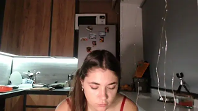 delightful_sofi's cam snapshot