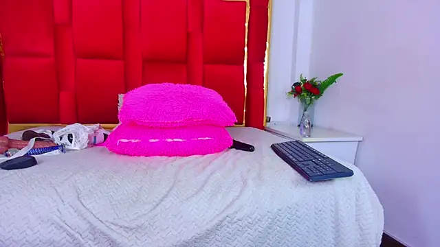 CoralHarrinson's cam snapshot