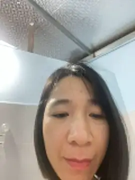 Elly-y's cam snapshot