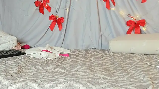 Seductive_She_Wolf's cam snapshot