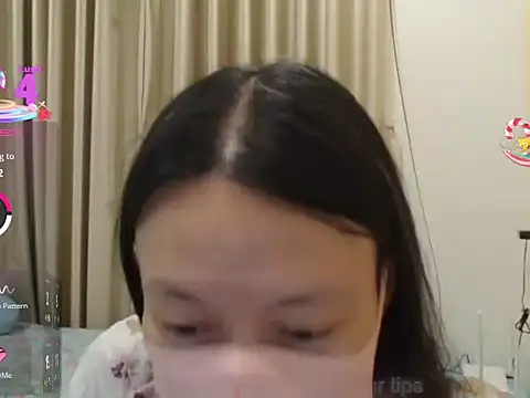 Lil-Cherries's cam snapshot