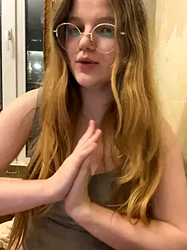 -MimmiLissa-'s cam snapshot