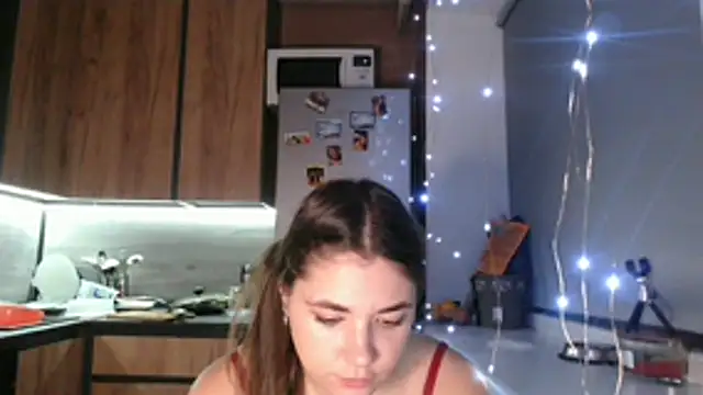 delightful_sofi's cam snapshot