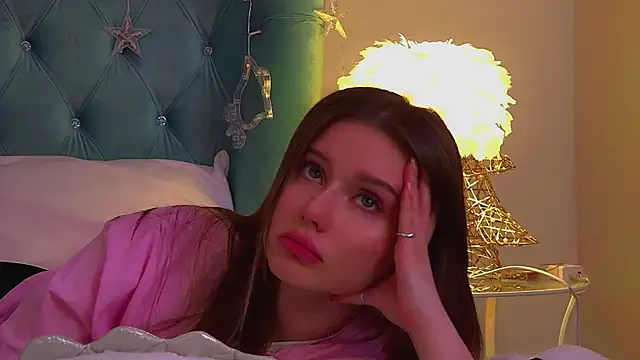 DianaVert's cam snapshot