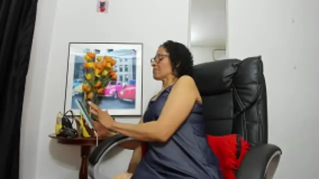 Aries_Mature's cam snapshot