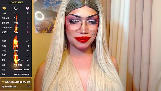 yoursexykaren live sex cam