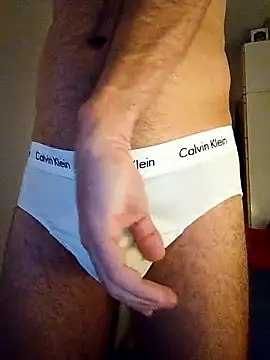 nipplegayfeet's cam snapshot