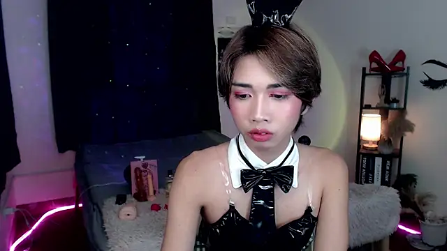 Ivoryhotcummer live sex cam