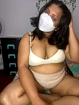 Riyaki-sama live sex cam