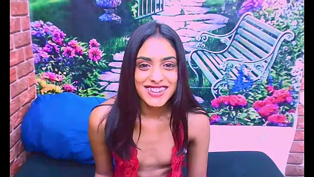 IndianPretty1's cam snapshot