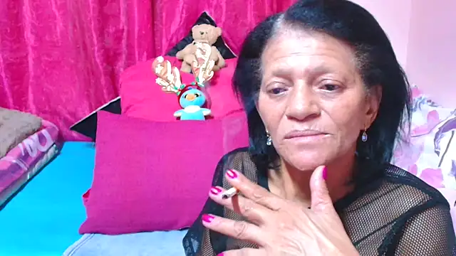 SLUTTYROXY's cam snapshot