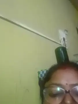 Simran62's cam snapshot