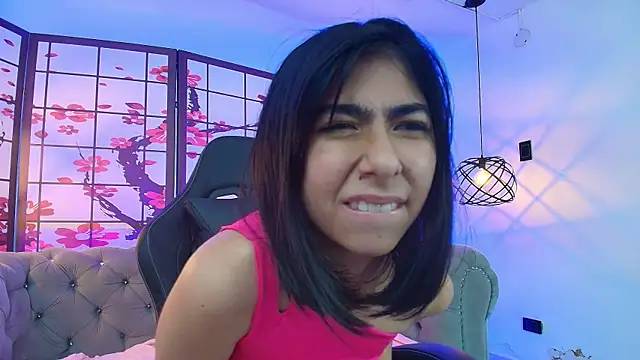 EllieBloom's cam snapshot