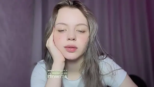 DollarBunny's cam snapshot