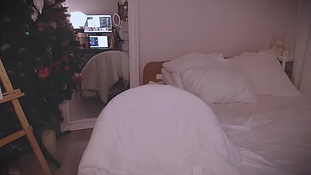 makemecumbb_'s cam snapshot