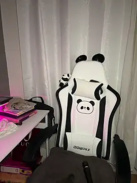 bebecita_x live sex cam