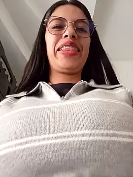 Nathaly_12 live sex cam