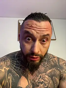 liz_and_thiago live sex cam