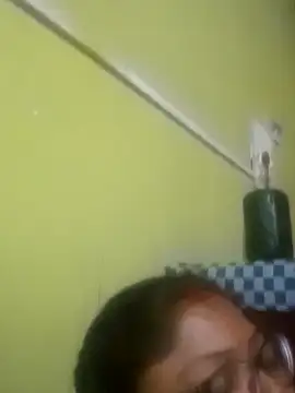 Simran62's cam snapshot