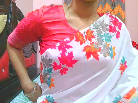 Silver_Queen07's cam snapshot