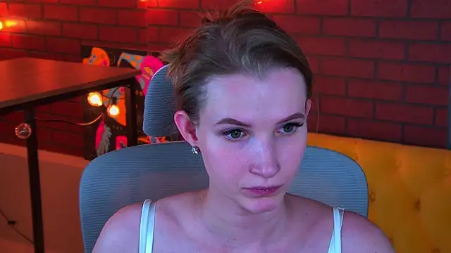 Megan_Rodgers's cam snapshot