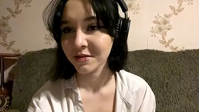 EmilyVeiro's cam snapshot