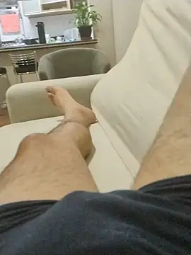 LeoMaduroSP's cam snapshot