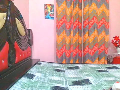 Silver_Queen07's cam snapshot