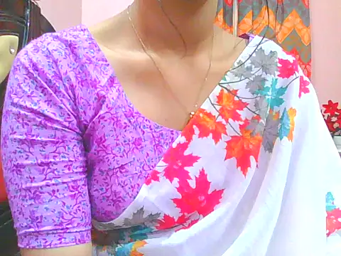 Silver_Queen07's cam snapshot