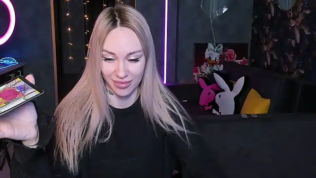 Blckmirrorr's cam snapshot