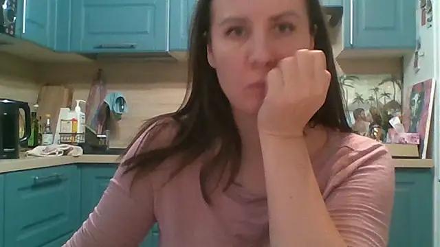 ALICAINWONDERLAND's cam snapshot