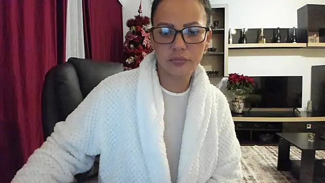 Ella_sweety00's cam snapshot