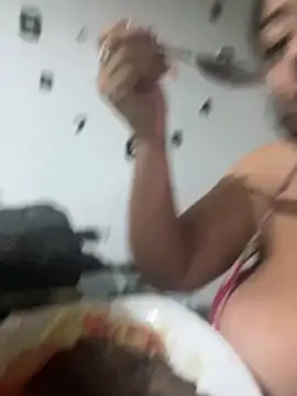 miaboobs19's cam snapshot