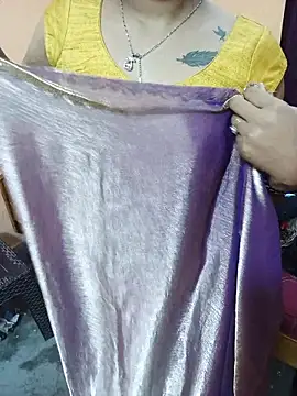 Kavya_Baby's cam snapshot